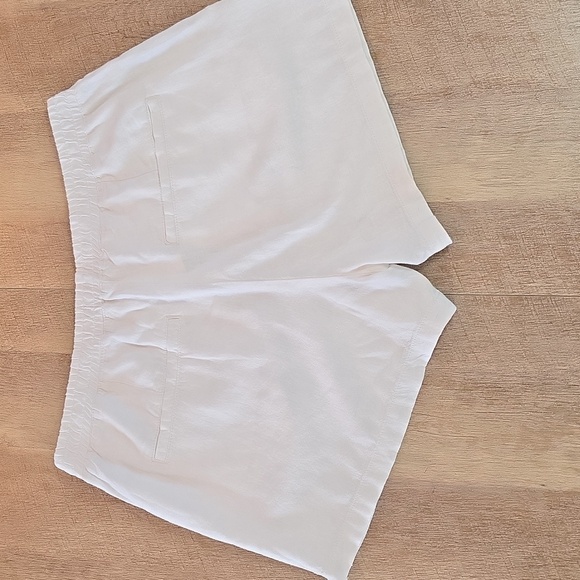 H&M -White Casual Drawstring Shorts. Linen Blend. Size 12. NWT! - Picture 5 of 5
